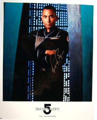 Richard Biggs Babylon 5 Autographed Photo As Stephen Frank C.  M.  O.  8 " X10 "