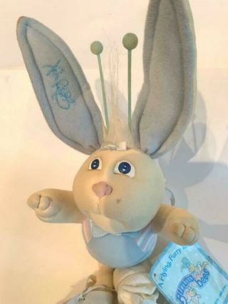 VINTAGE BUNNY BEES: XAVIER ROBERTS - STUFFED BUNNY - WITH TAG - 1986 3