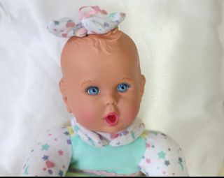 6 1/2 " Gerber Products Co Baby Doll Toy Biz Blue Eyes Gerber Baby Cloth Body