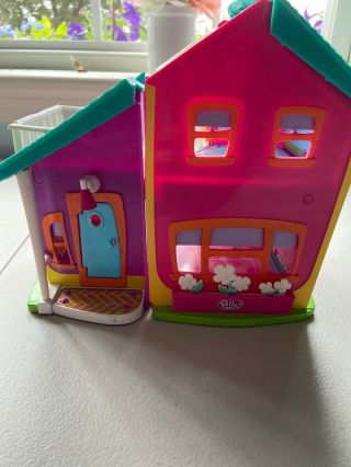 Polly Pocket Magnetic Hanging Out Doll House,  Elevator Mattel 2002