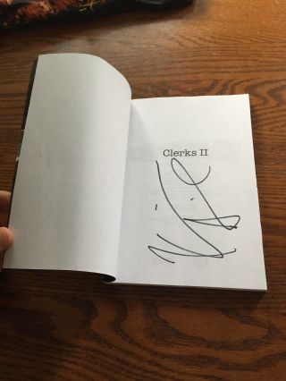 Clerks 2 Screenplay Book Signed By Kevin Smith 2