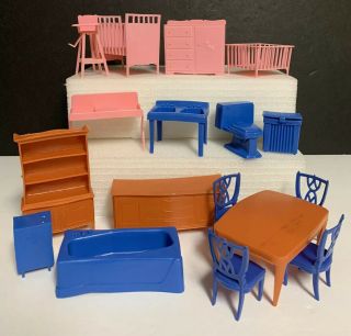 17 Vtg Mid - Century Plastic Doll House Furniture Pink Blue Brown Nursery 1960 
