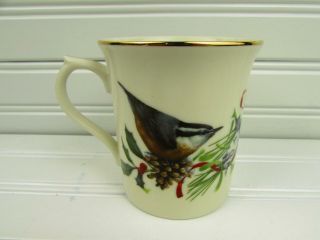 Winter Greetings by Lenox Mug Nuthatches Red Ribbons Birds On Holly & Pine b56 3