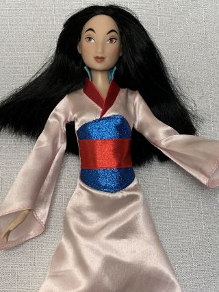Disney Store London Princess Mulan Doll 12 Inches Articulated Elbows And Hands
