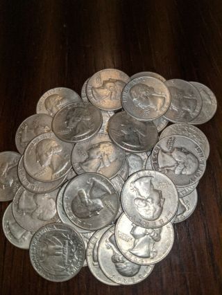 One Roll Of (40 Coins) 90 Silver Washington Quarters.  $10.  00 Face Value Silver.