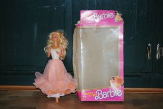 1984 Mattel Barbie Peaches N Cream Doll W/box