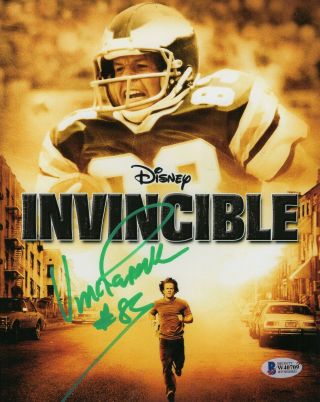 Vince Papale Autograph Signed 8x10 Photo - Philly Eagles Invincible (beckett)