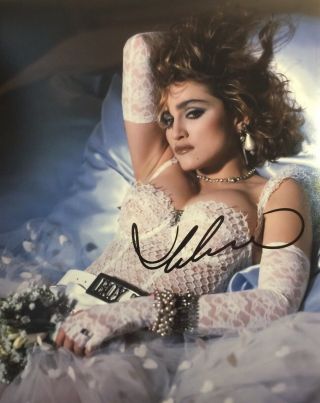 Madonna Autographed 8x10 Photo Holo