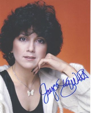 Signed Color Photo Of Joyce Dewitt Of " Three 