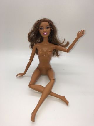 Barbie Fashionistas Swappin Styles Doll Toy Articulated African American Nikki