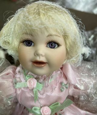 Marie Osmond Rose Bud Bouquet Queen Elizabeth Tiny Tot Le500 Porcelain Doll Nrfb