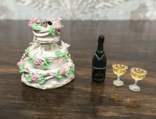 1/12 Dollhouse Miniature Wedding Cake And Champagne Toast Set