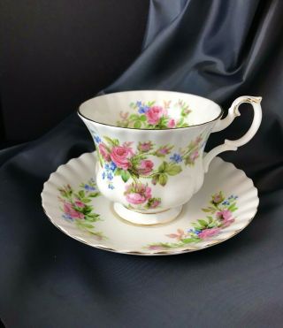 Royal Albert Moss Rose Floral Fine Bone China England Tea Cup And Saucer