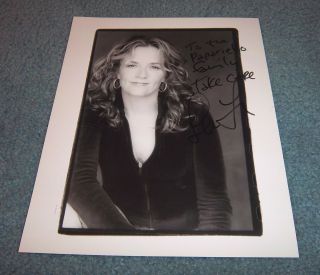 Lea Thompson Signed Autographed 8x10 Photo Actress Tv Movies Back To The Future
