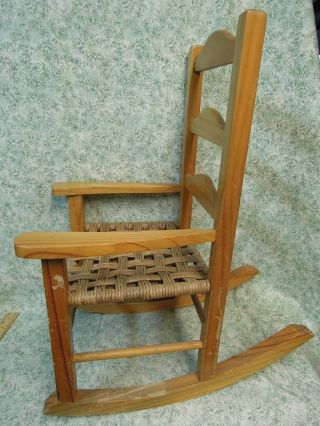 Jk - 114 Doll Furniture: Wood Rocking Chair For Large Doll Or Teddy Bear