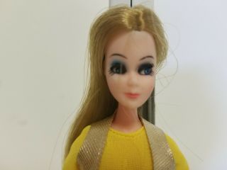 DAWN DOLL ANGIE 1970 TOPPER TOYS K 10 TWIST AND TURN DANCING ANGIE 6 