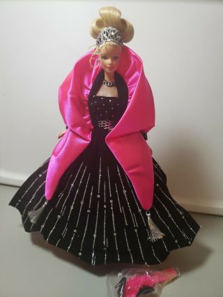 1998 Mattel Barbie Happy Holidays Doll Black Velvet Silver Dress Hot Pink 90s