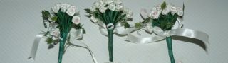 Franklin 3 Bouquets Of White Satin Roses For Fm Princess Diana Doll