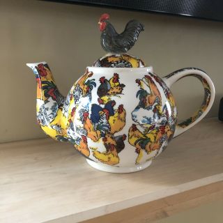 Paul Cardew Rooster Teapot 2