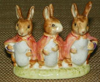 Vintage Beswick Beatrix Potter Flopsy,  Mopsy,  & Cottontail Bunnies England