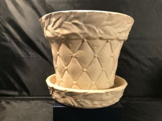 Vintage 1940’s - 50’s White Mccoy Pottery Flower Pot Saucer Quilted Leaves 6”x5.  25