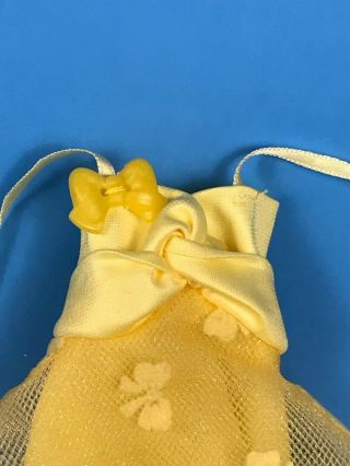 Barbie Doll Yellow Dress with Bow Tie Design 4620 Perfume Pretty Plz Read Flaw 2