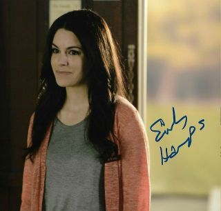 Emily Hampshire Autographed Signed 8x10 Photo (schitts Creek) Reprint