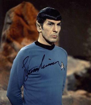 Leonard Nimoy Autographed Signed 8x10 Photo (star Trek) Reprint