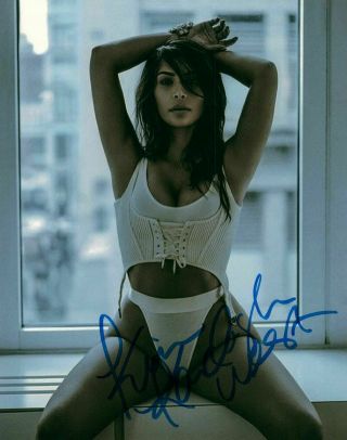 Kim Kardashian Autographed Signed 8x10 Photo (up With The Kardashians) Reprint