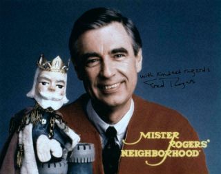 Fred Rogers Autographed Signed 8x10 Photo (mister Rogers Neighborhood) Reprint