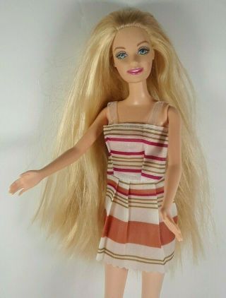1999 Mattel Barbie Doll Long Blonde Hair & Blue Eyes From Indonesia