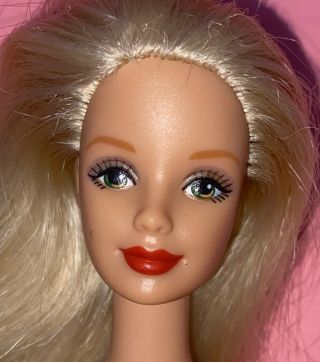 Barbie Doll Mackie Face Red Lips Blonde Hair Twist Turn Body Nude