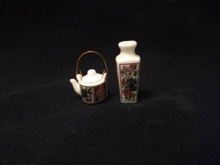 Miniature Dollhouse Asian Style Teapot & Vase Porcelain Ornately Decorated Cool