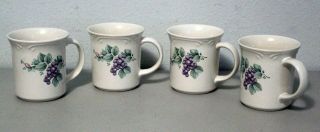 Set Of 4 Pfaltzgraff Grapevine Coffee Cups 4” Mugs Fast Ship