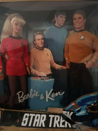 Star Trek Barbie And Ken Giftset 1996