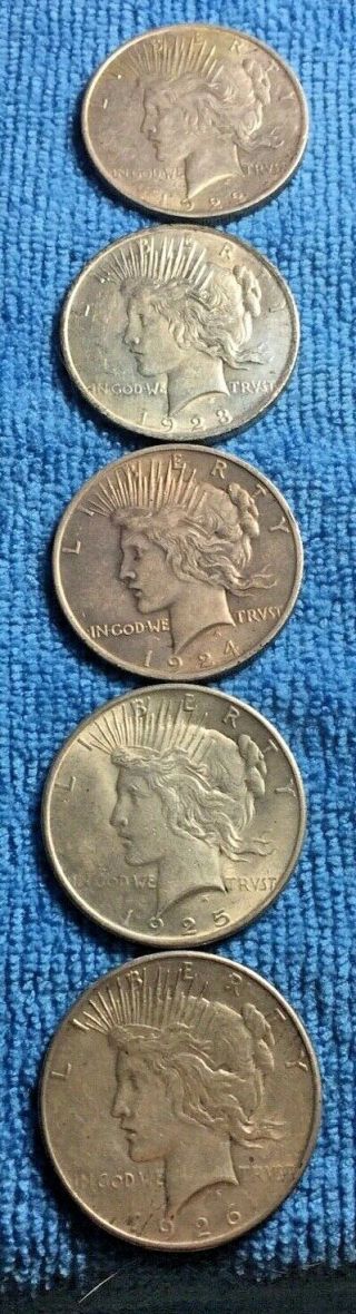 1922 - 1923 - 1924 - 1925 - 1926 - Silver Peace Dollars - 5 - Coins - See Photo