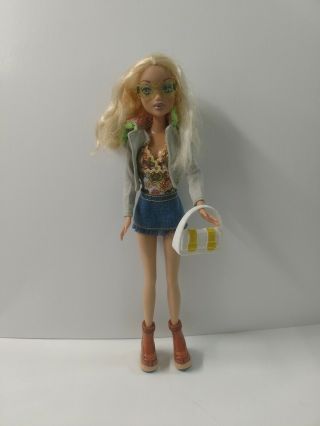 Barbie My Scene Kennedy Doll With Outfit And Accessories