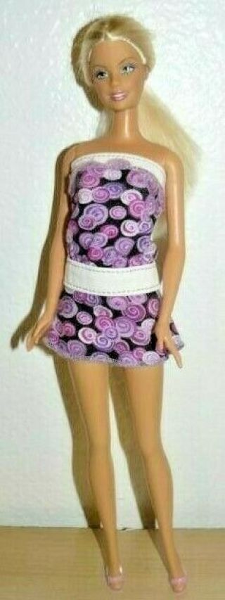 Mattel 2000 Blond Barbie Doll In Purple & White Dress With Shoes