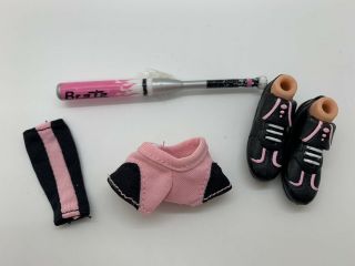 Mga Bratz Doll Accessories Play Sportz Softball Phoebe Pink Bat Cleats Shorts