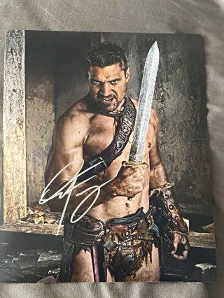 Dan Feuerriegel Spartacus Actor Signed 8x10 Photo With