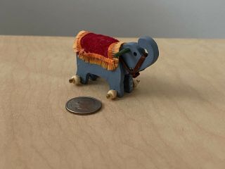 Miniature Elephant Riding Toy Dollhouse