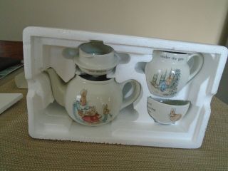 Wedgwood Peter Rabbit Childs Tea Set Boxed Teapot With Lid Creamer And Sugar