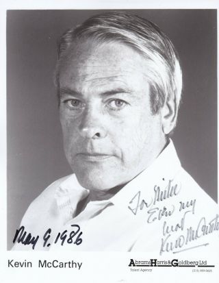 Kevin Mccarthy - 1914 - 2010 (" Invasion Of The Body Snatchers " Star) Signed Photo