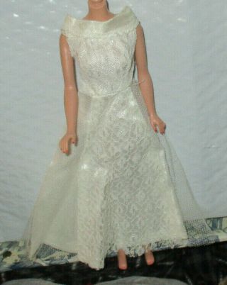 Vintage Maddie Mod Barbie Clone Size " White Wedding Dress "