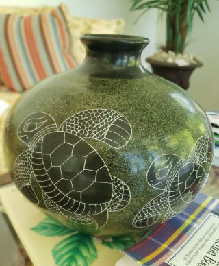 Vintage Art Pottery Vase By Heliberto Bracamonte San Juan De Oriente Nicaragua