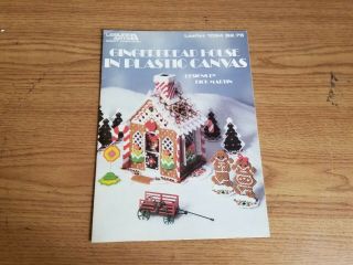 Leisure Arts Leaflet 1094 Gingerbread House In Plastic Canvas