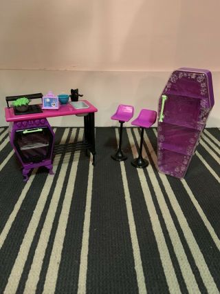 Monster High Kitchen Set With Stove Oven Fridge Also Use For Barbies