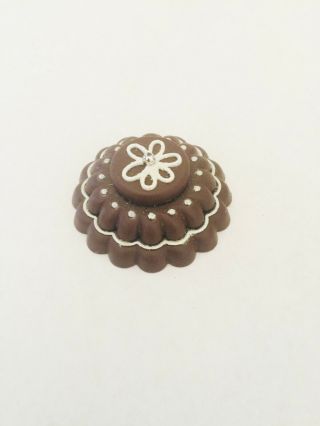 American Girl - Chocolate Cake - Junior Bridesmaid Accessories