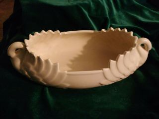Haeger Art Pottery Off White Matte Glaze Double Swan Console Bowl/planter