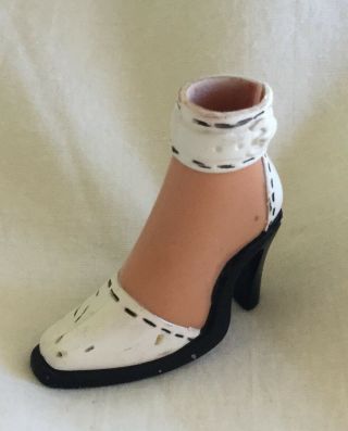 Barbie My Scene Replacement Shoe / Boot - White & Black Heel Dress Shoe